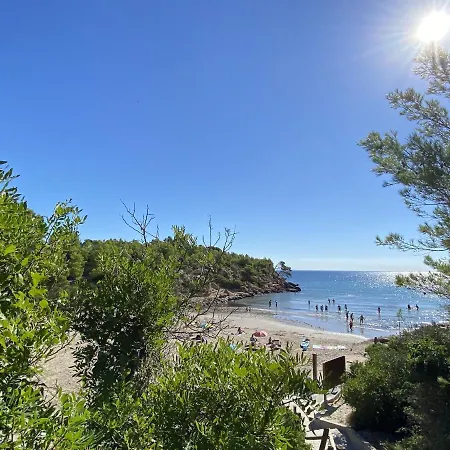 Melaza Villa