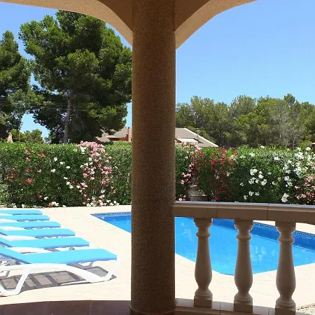 Villa Melaza *
